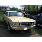 Old but good, une Mustang.