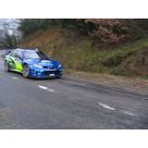 Impreza WRC qui se pr&eacute;sente au pointage