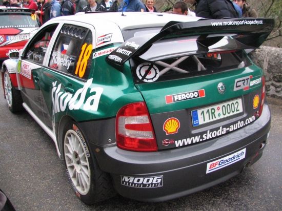 Skoda WRC vue de derri&egrave;re