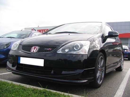 L'utilitaire RS Attitude, livraisons Express