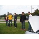 Pendant que certains bossent, d'autres regardent...