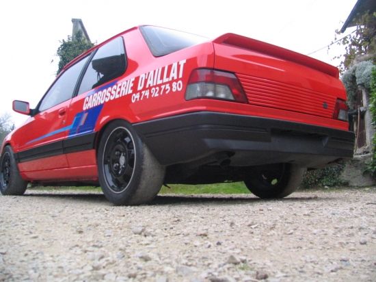 Peugeot 309 T16