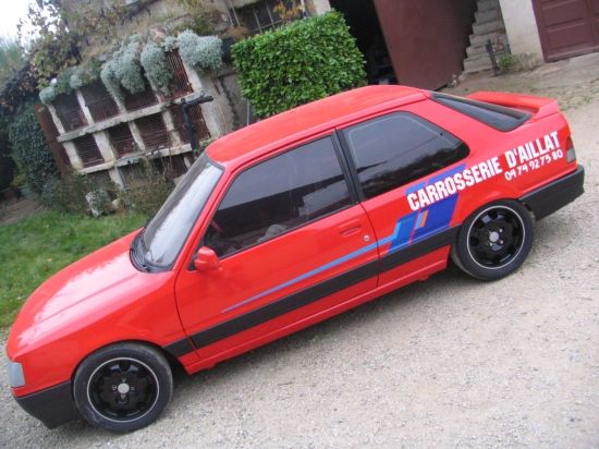 Peugeot 309 T16