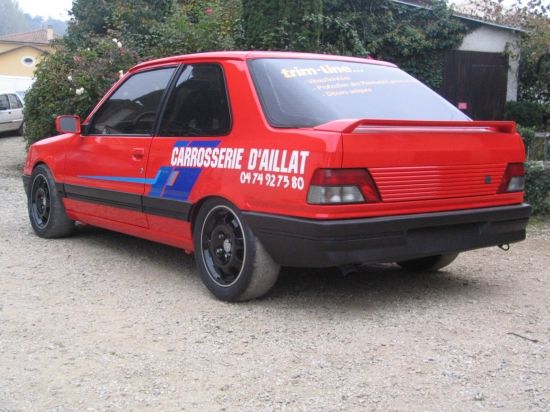 Peugeot 309 T16