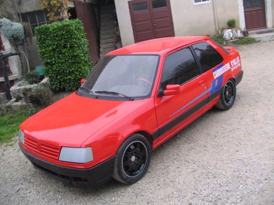 Peugeot 309 T16