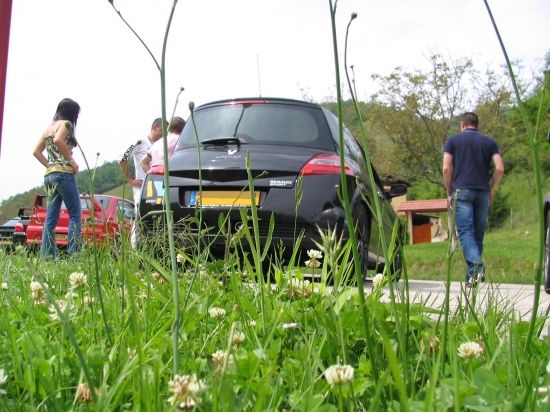 A l'affut de la Megane RS